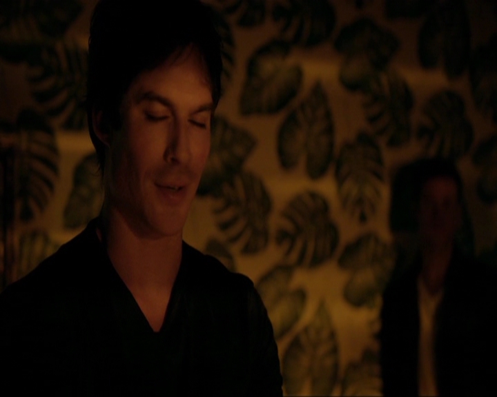 VampireDiariesWorld-dot-nl_7x03AgeOfInnocence0907.jpg