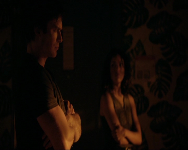 VampireDiariesWorld-dot-nl_7x03AgeOfInnocence0916.jpg