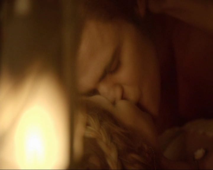 VampireDiariesWorld-dot-nl_7x03AgeOfInnocence0965.jpg