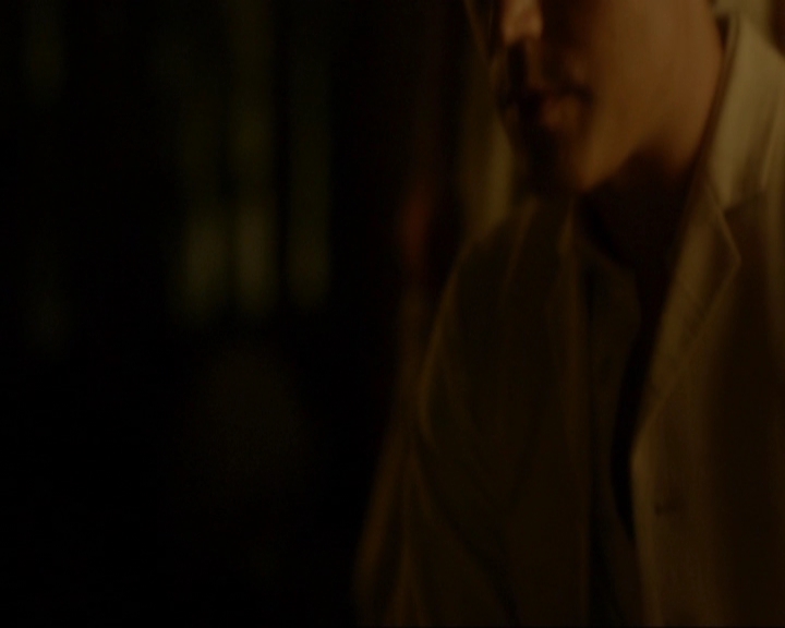 VampireDiariesWorld-dot-nl_7x03AgeOfInnocence0994.jpg