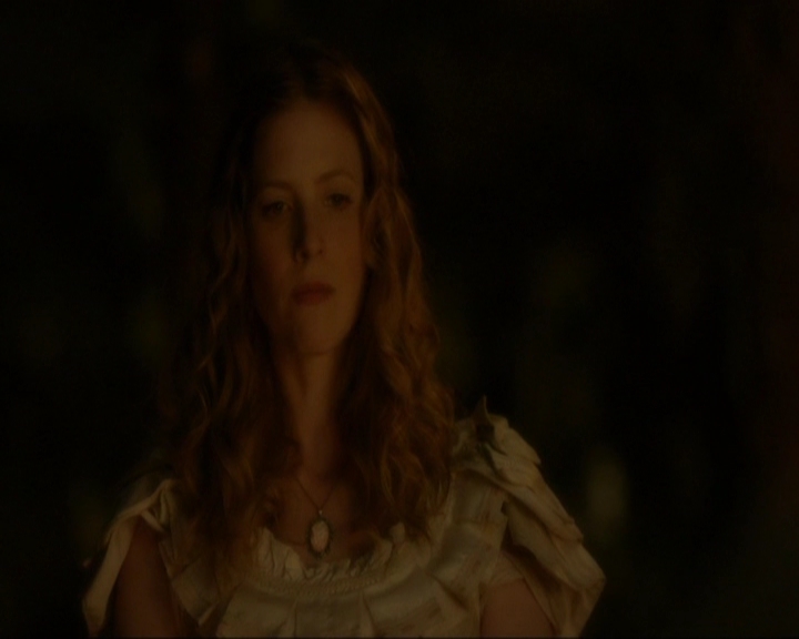 VampireDiariesWorld-dot-nl_7x03AgeOfInnocence0998.jpg