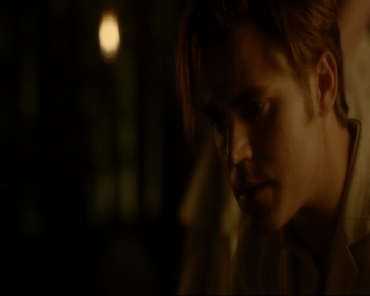 VampireDiariesWorld-dot-nl_7x03AgeOfInnocence1010.jpg