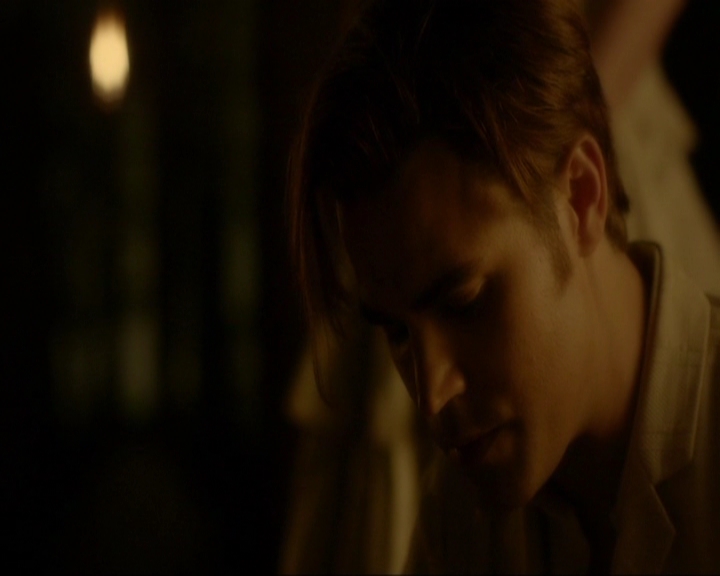 VampireDiariesWorld-dot-nl_7x03AgeOfInnocence1028.jpg