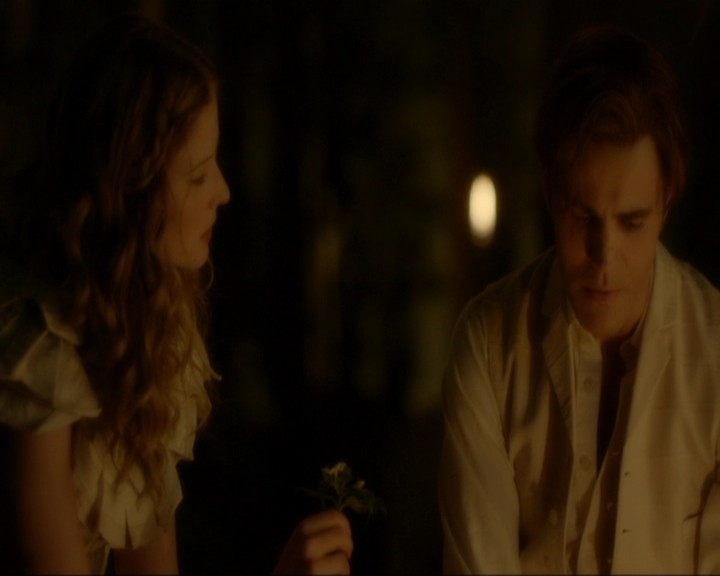 VampireDiariesWorld-dot-nl_7x03AgeOfInnocence1059.jpg