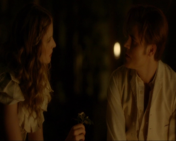 VampireDiariesWorld-dot-nl_7x03AgeOfInnocence1060.jpg