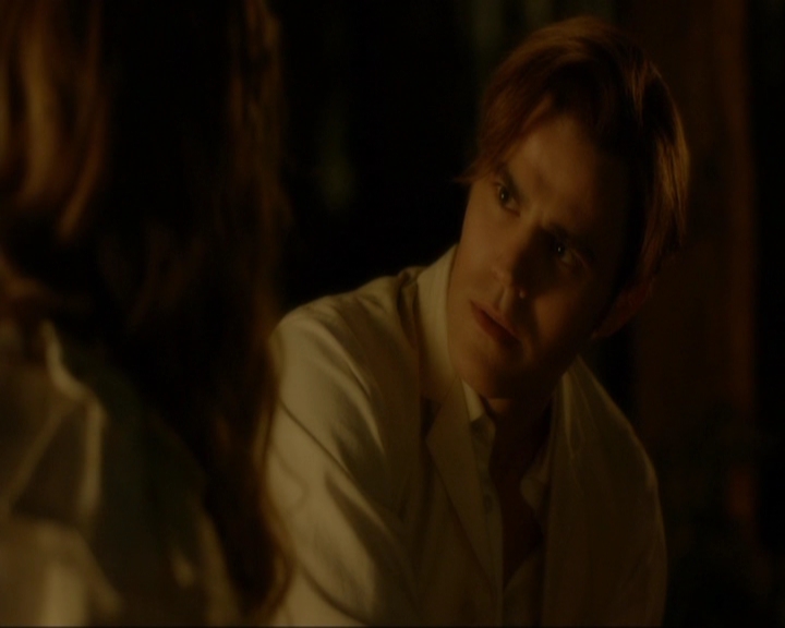 VampireDiariesWorld-dot-nl_7x03AgeOfInnocence1062.jpg