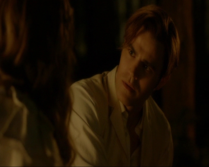 VampireDiariesWorld-dot-nl_7x03AgeOfInnocence1063.jpg