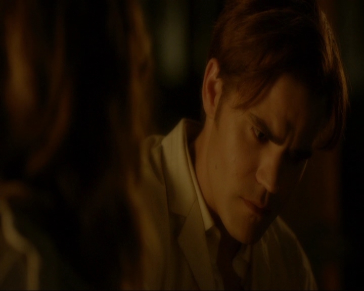 VampireDiariesWorld-dot-nl_7x03AgeOfInnocence1084.jpg