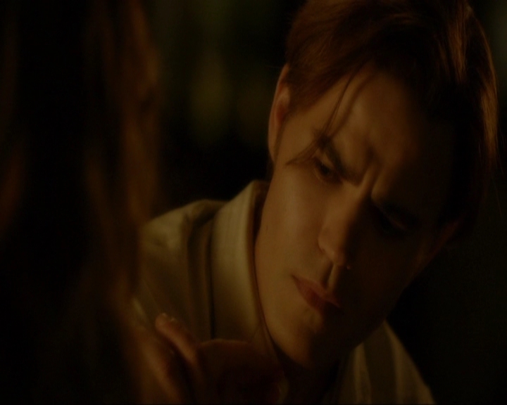 VampireDiariesWorld-dot-nl_7x03AgeOfInnocence1094.jpg