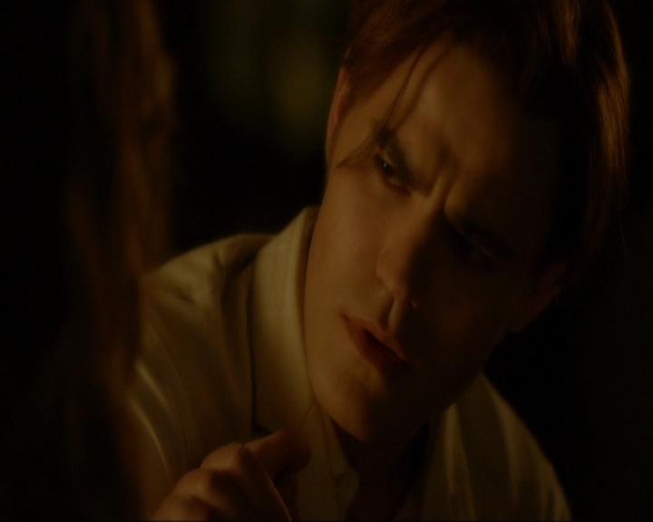 VampireDiariesWorld-dot-nl_7x03AgeOfInnocence1096.jpg