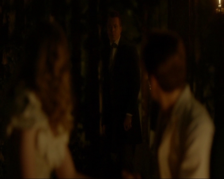 VampireDiariesWorld-dot-nl_7x03AgeOfInnocence1102.jpg