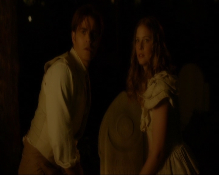 VampireDiariesWorld-dot-nl_7x03AgeOfInnocence1103.jpg