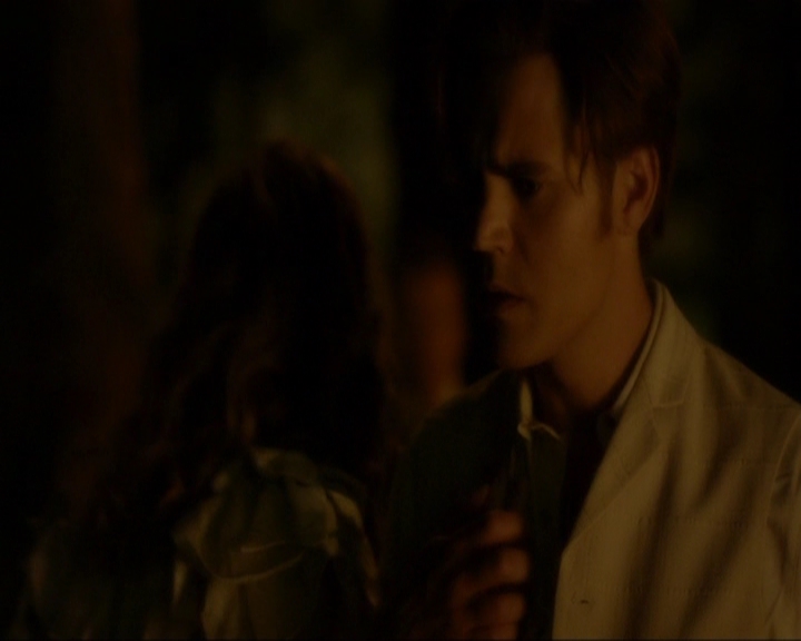 VampireDiariesWorld-dot-nl_7x03AgeOfInnocence1128.jpg