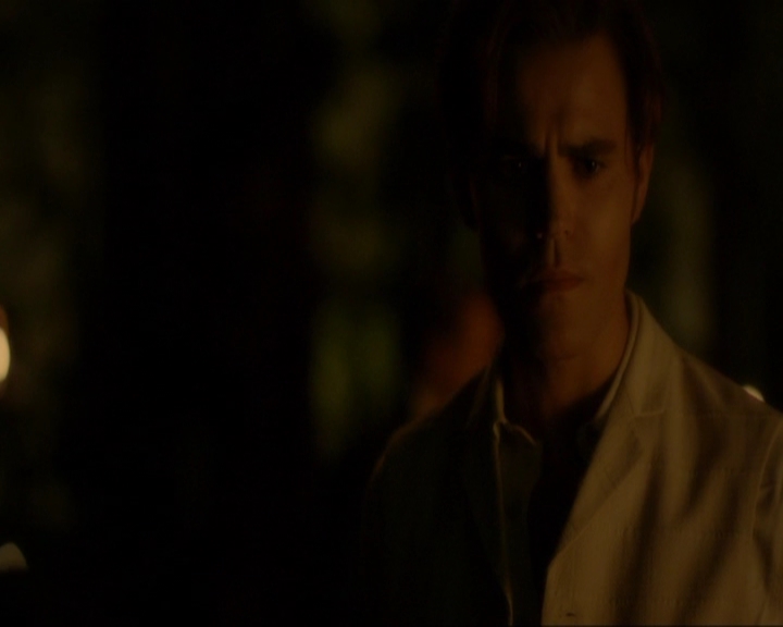 VampireDiariesWorld-dot-nl_7x03AgeOfInnocence1135.jpg