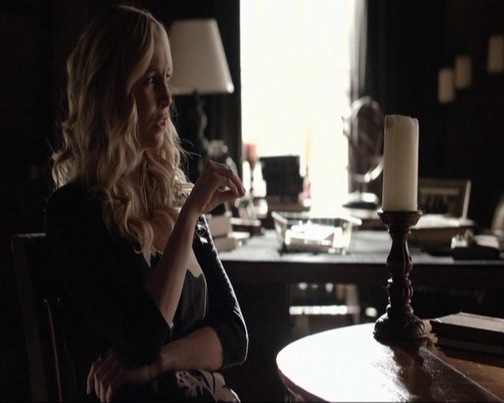 VampireDiariesWorld-dot-nl_7x03AgeOfInnocence1138.jpg