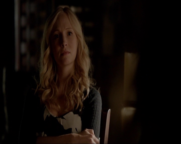 VampireDiariesWorld-dot-nl_7x03AgeOfInnocence1146.jpg