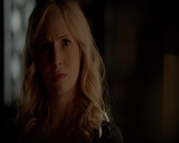 VampireDiariesWorld-dot-nl_7x03AgeOfInnocence1149.jpg