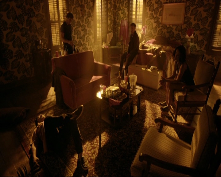 VampireDiariesWorld-dot-nl_7x03AgeOfInnocence1159.jpg