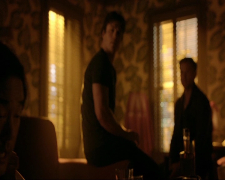 VampireDiariesWorld-dot-nl_7x03AgeOfInnocence1175.jpg