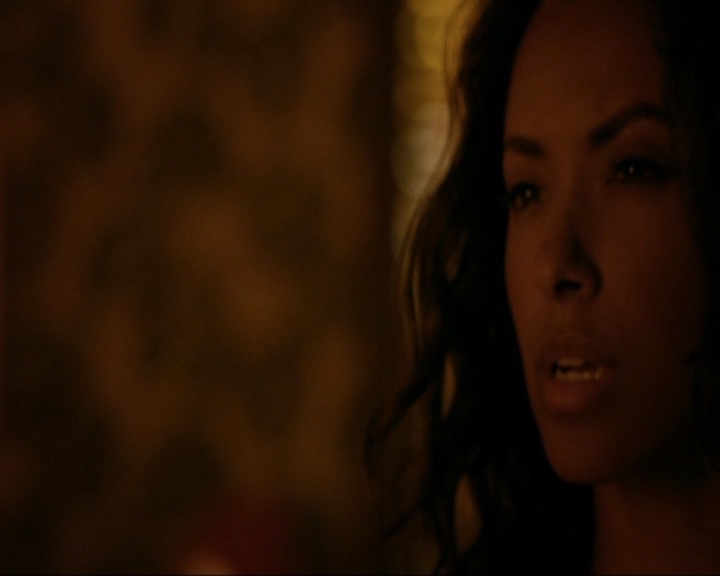 VampireDiariesWorld-dot-nl_7x03AgeOfInnocence1265.jpg