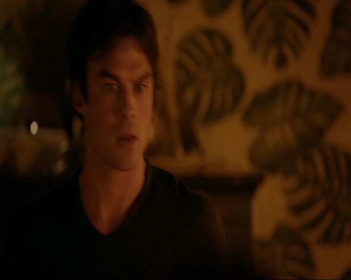 VampireDiariesWorld-dot-nl_7x03AgeOfInnocence1290.jpg