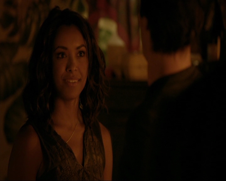 VampireDiariesWorld-dot-nl_7x03AgeOfInnocence1307.jpg