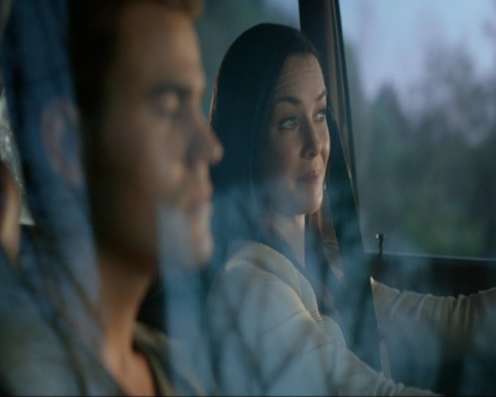 VampireDiariesWorld-dot-nl_7x03AgeOfInnocence1356.jpg