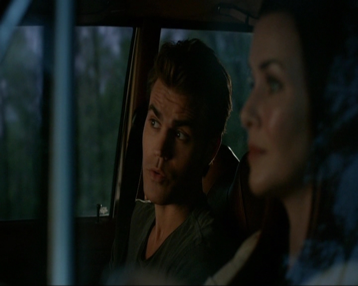 VampireDiariesWorld-dot-nl_7x03AgeOfInnocence1386.jpg