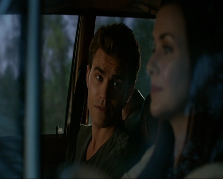 VampireDiariesWorld-dot-nl_7x03AgeOfInnocence1387.jpg