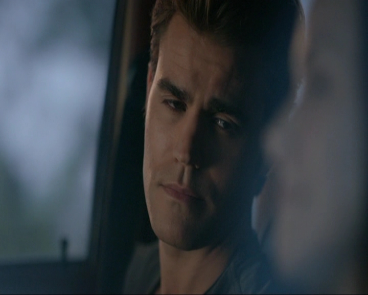 VampireDiariesWorld-dot-nl_7x03AgeOfInnocence1389.jpg