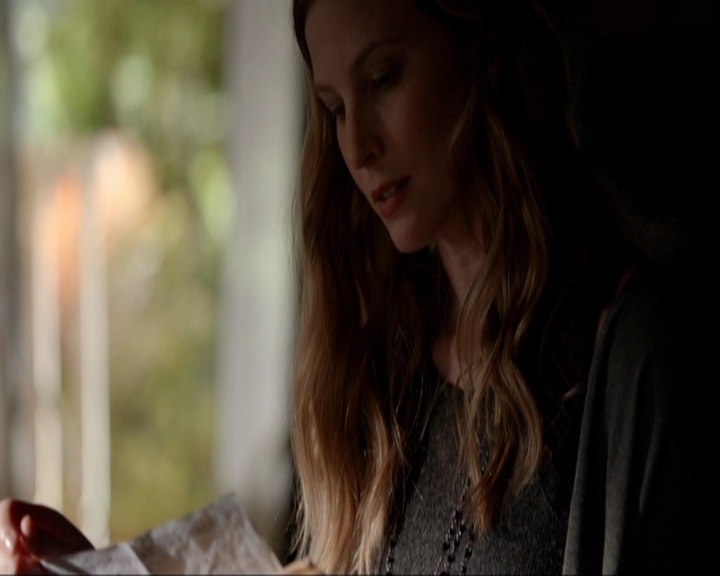 VampireDiariesWorld-dot-nl_7x03AgeOfInnocence1407.jpg