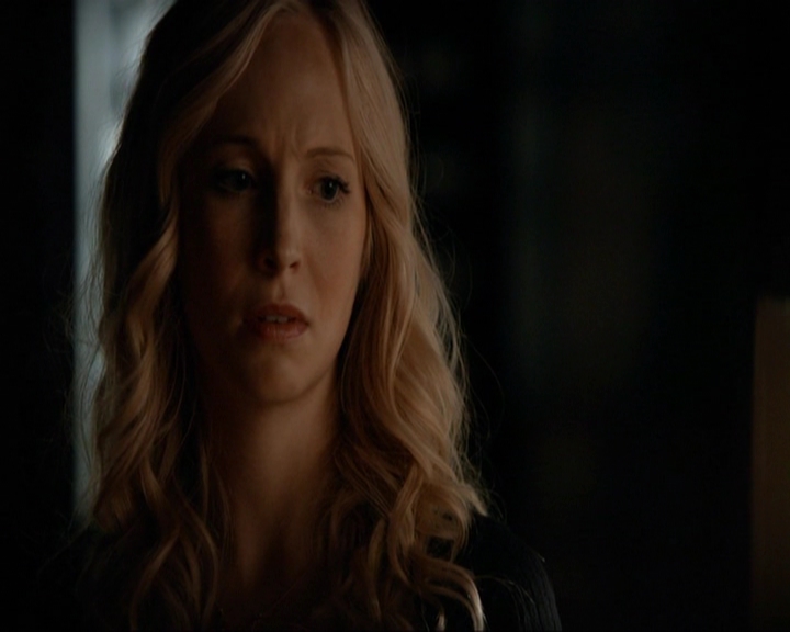 VampireDiariesWorld-dot-nl_7x03AgeOfInnocence1408.jpg