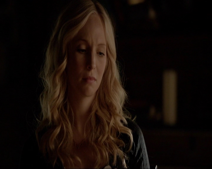 VampireDiariesWorld-dot-nl_7x03AgeOfInnocence1454.jpg