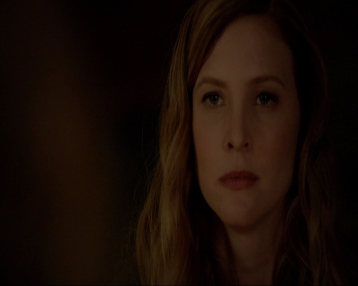 VampireDiariesWorld-dot-nl_7x03AgeOfInnocence1470.jpg