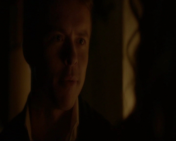 VampireDiariesWorld-dot-nl_7x03AgeOfInnocence1527.jpg