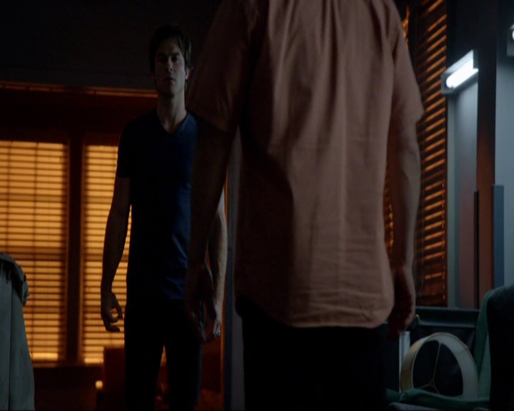 VampireDiariesWorld-dot-nl_7x03AgeOfInnocence1550.jpg