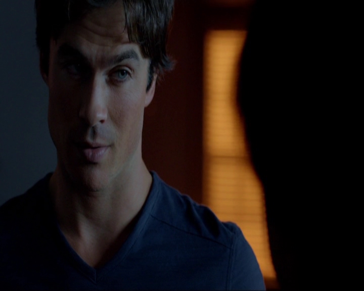 VampireDiariesWorld-dot-nl_7x03AgeOfInnocence1593.jpg