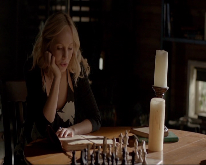 VampireDiariesWorld-dot-nl_7x03AgeOfInnocence1656.jpg