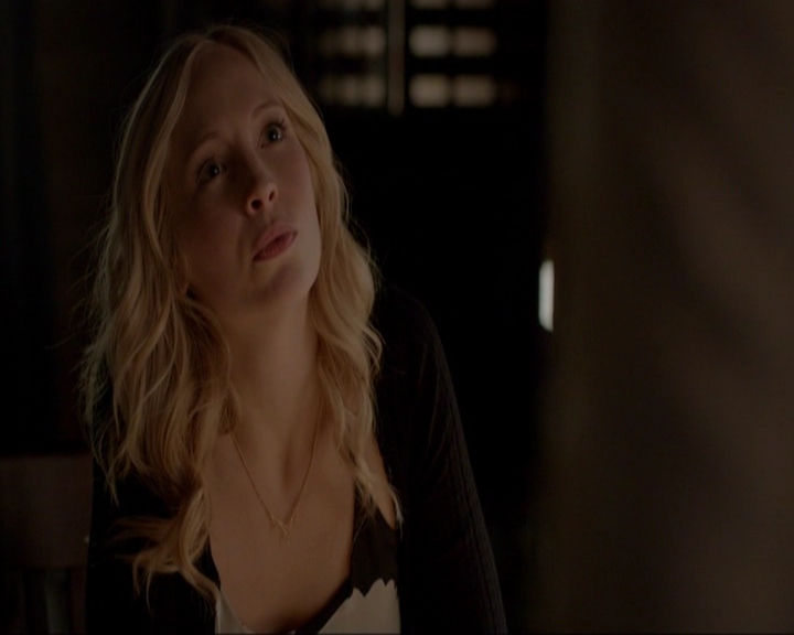 VampireDiariesWorld-dot-nl_7x03AgeOfInnocence1667.jpg