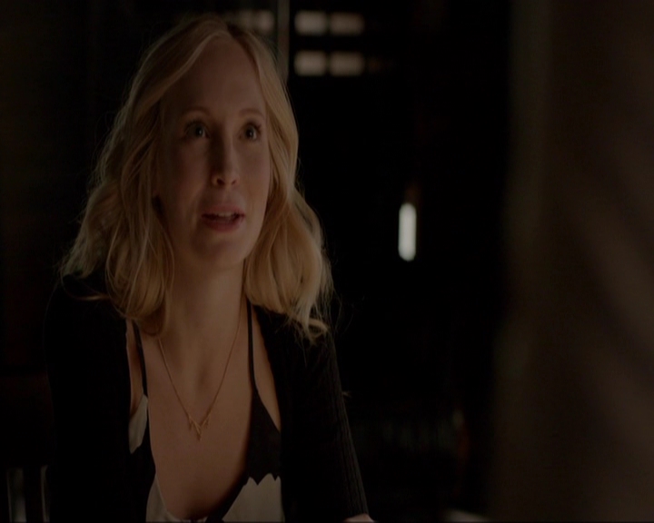 VampireDiariesWorld-dot-nl_7x03AgeOfInnocence1671.jpg