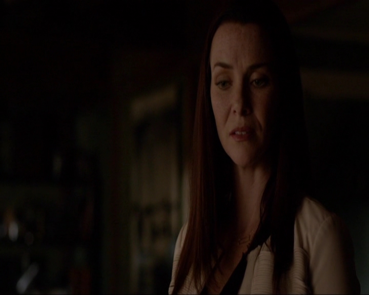 VampireDiariesWorld-dot-nl_7x03AgeOfInnocence1677.jpg