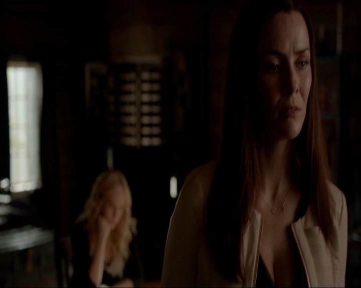 VampireDiariesWorld-dot-nl_7x03AgeOfInnocence1681.jpg