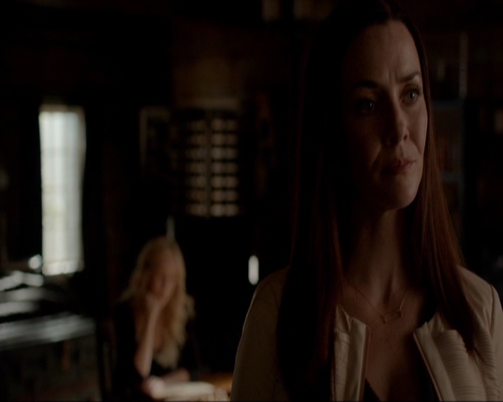 VampireDiariesWorld-dot-nl_7x03AgeOfInnocence1682.jpg