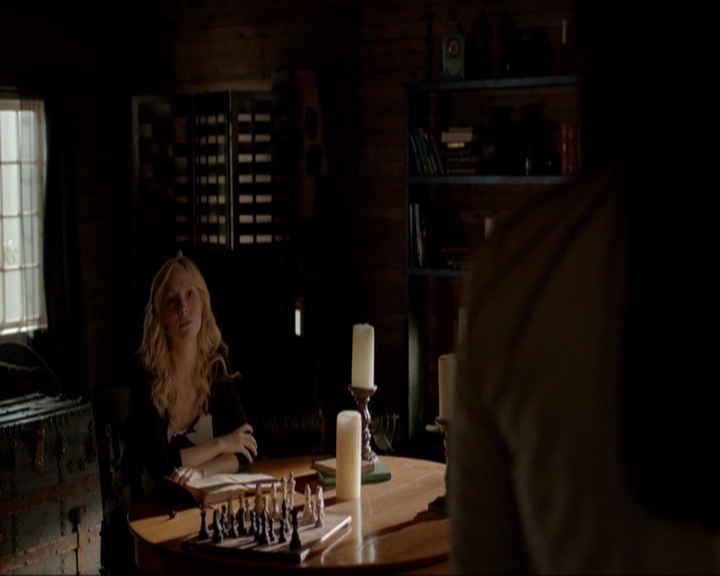 VampireDiariesWorld-dot-nl_7x03AgeOfInnocence1688.jpg