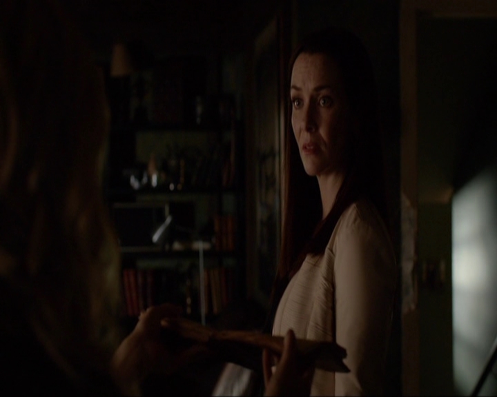 VampireDiariesWorld-dot-nl_7x03AgeOfInnocence1699.jpg