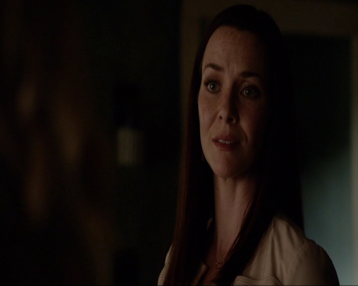 VampireDiariesWorld-dot-nl_7x03AgeOfInnocence1728.jpg