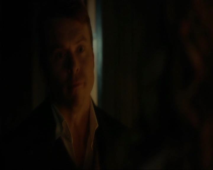 VampireDiariesWorld-dot-nl_7x03AgeOfInnocence1799.jpg