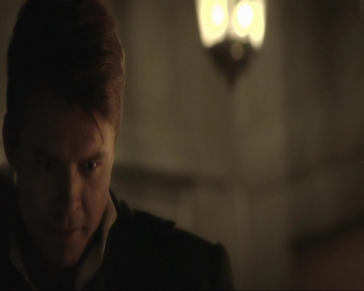 VampireDiariesWorld-dot-nl_7x03AgeOfInnocence1815.jpg