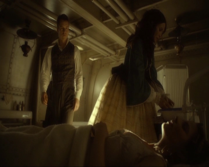 VampireDiariesWorld-dot-nl_7x03AgeOfInnocence1827.jpg