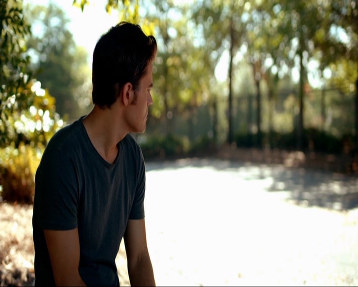 VampireDiariesWorld-dot-nl_7x03AgeOfInnocence1897.jpg
